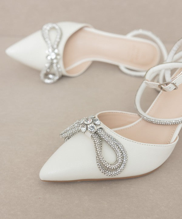 Oasis Society Chelsea - Bow Front Kitten Heel - Bee Creek Apparel
