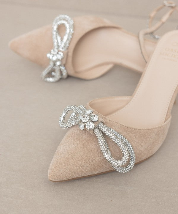 Oasis Society Chelsea - Bow Front Kitten Heel - Bee Creek Apparel