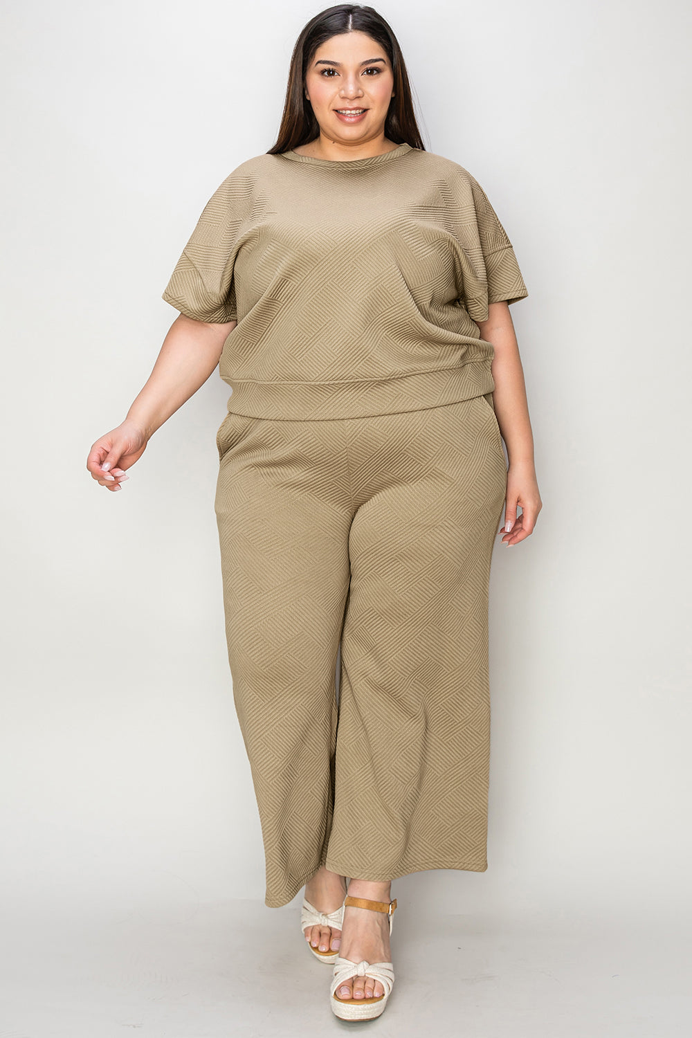Adventure In Texture Short Sleeve Top and Pants Set - Bee Creek Apparel