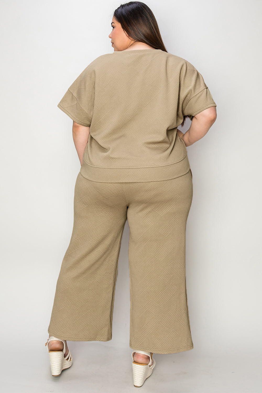 Adventure In Texture Short Sleeve Top and Pants Set - Bee Creek Apparel