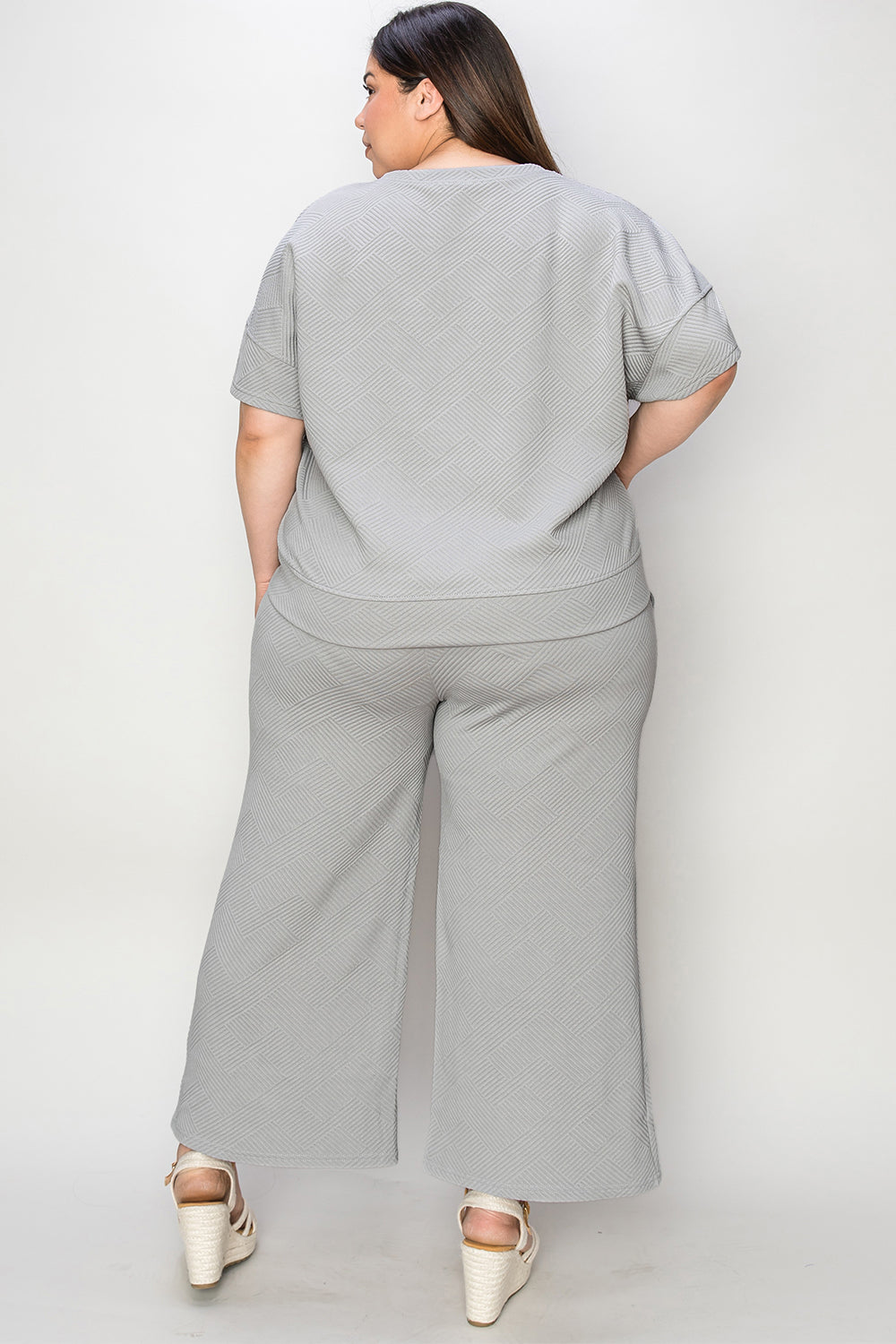 Adventure In Texture Short Sleeve Top and Pants Set - Bee Creek Apparel