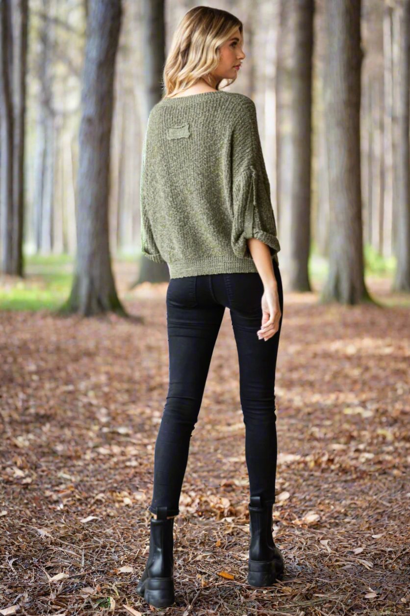 Vevere Round Neck Roll-Up Sweater