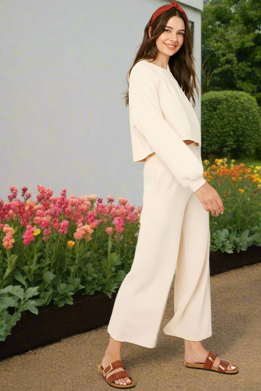 Elevate your loungewear In This Knit Lounge Sets - Bee Creek Apparel