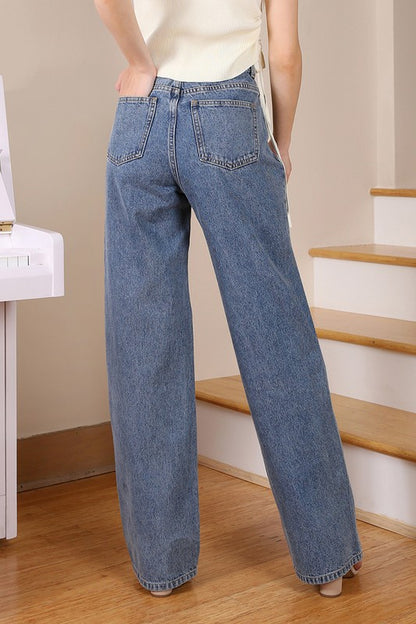 High Waisted Relaxed Denim pant