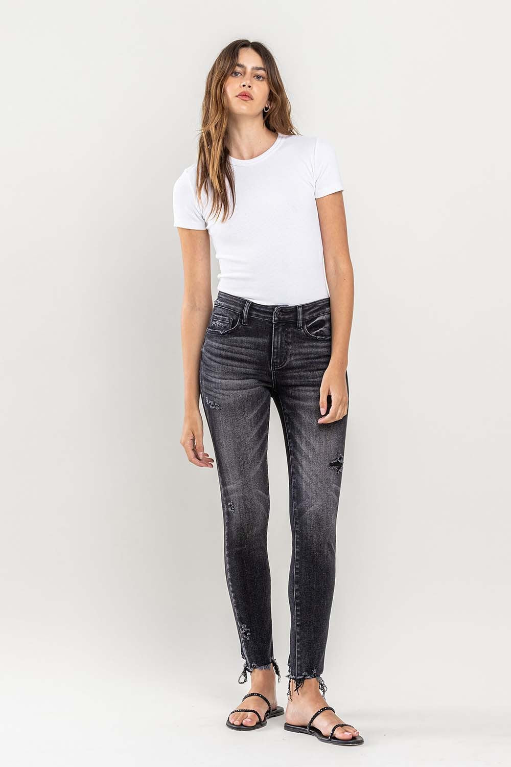 Fashion Forward In Raw Hem Cropped Skinny Jeans